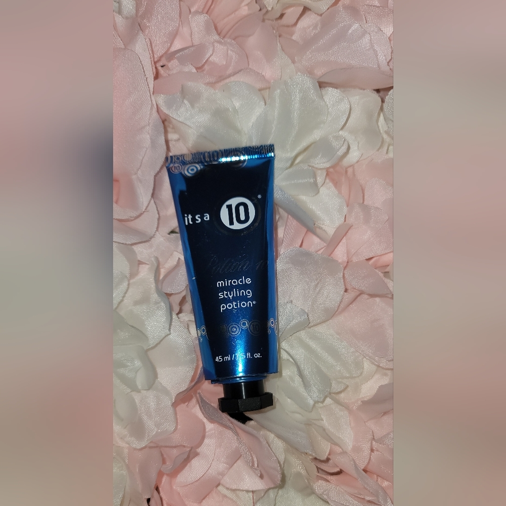 IT’S A 10 POTION MIRACLE STYLING POTION 1.5 oz